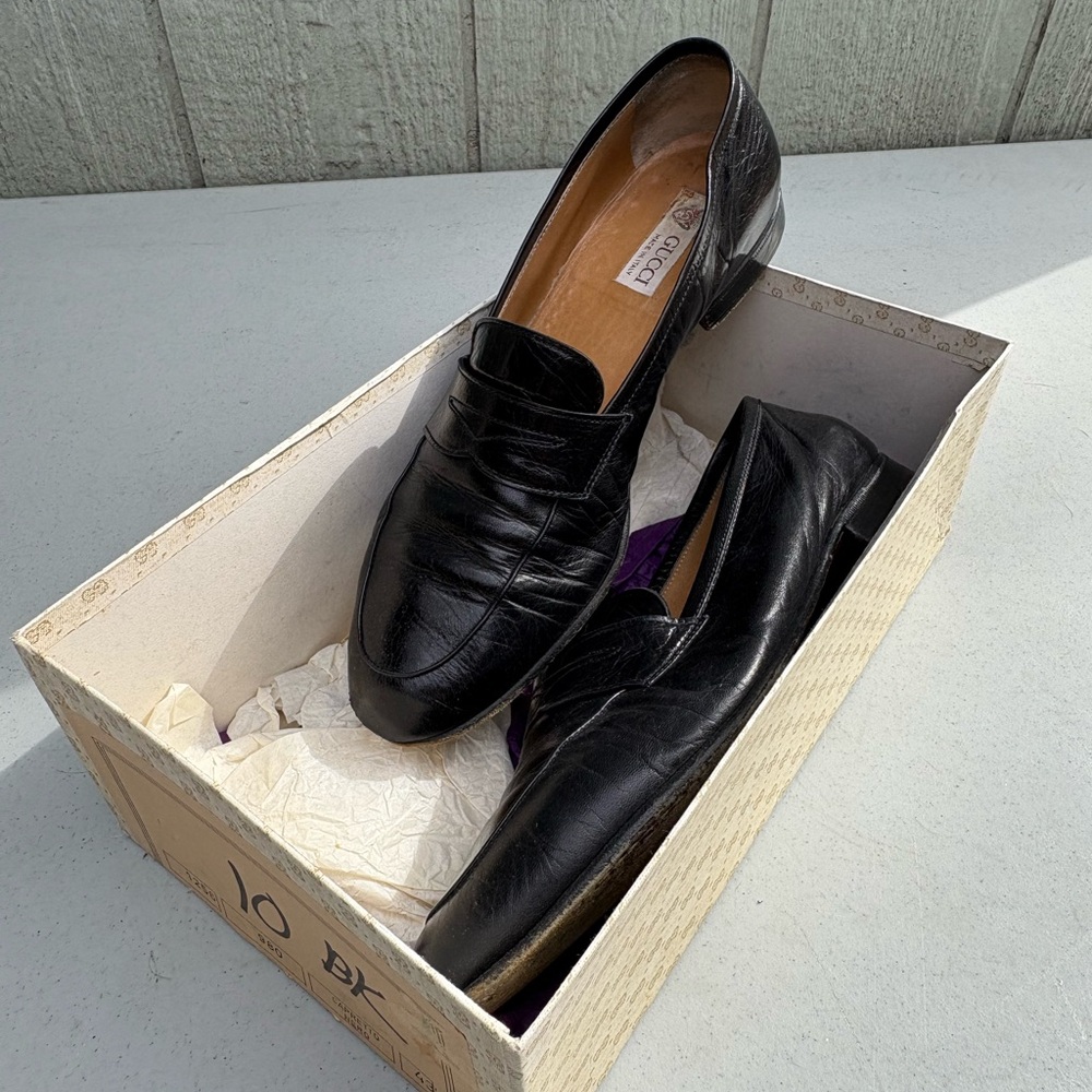 Gucci Men's Classic Black Leather Slip-Ons